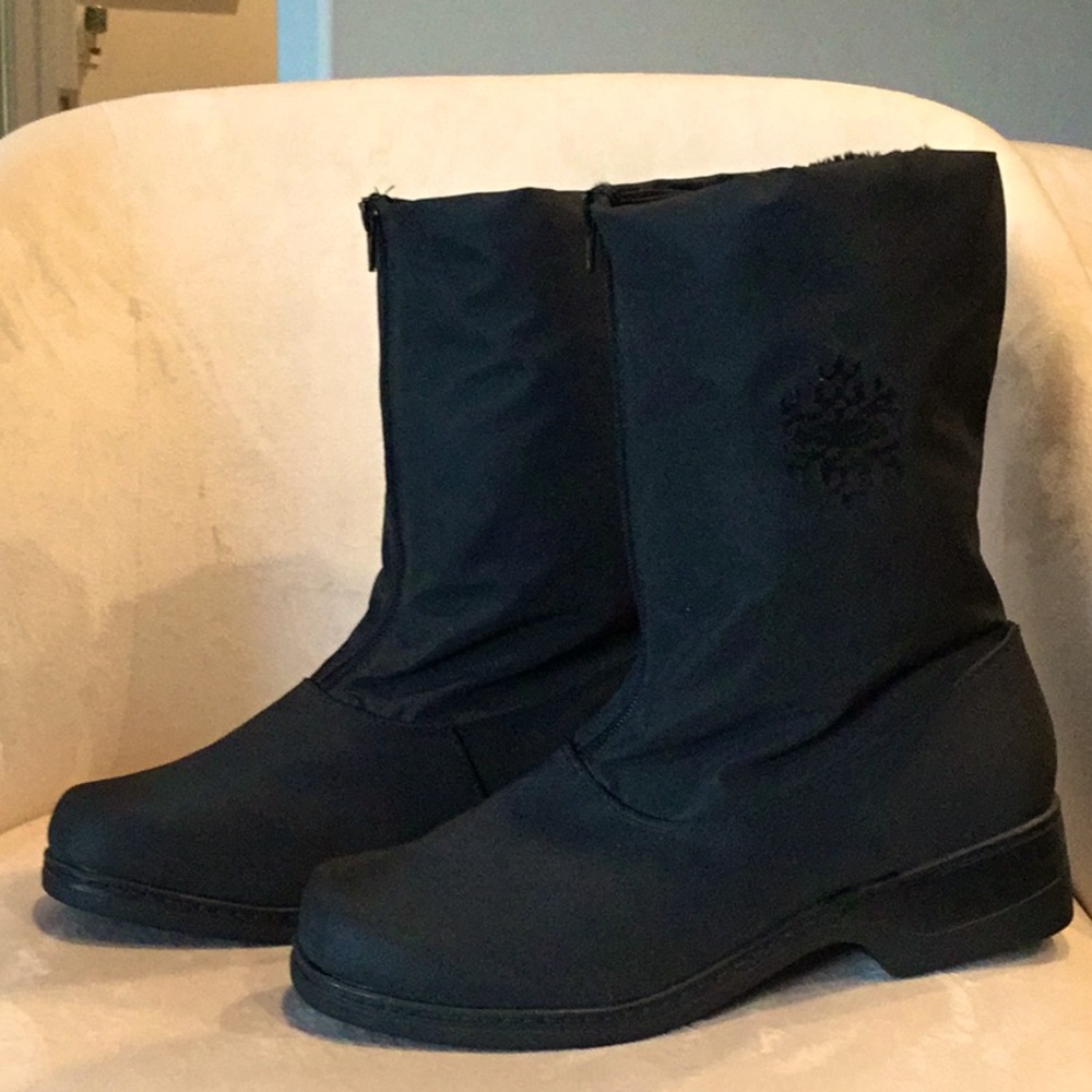 Comfortview Cold Weather Boots Black Faux Fur Lined 9.5 Wide